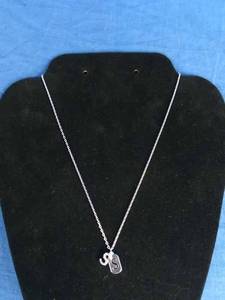 lot 78 image: 16 to 18 Adjustable S Initial Silvertone Necklace
