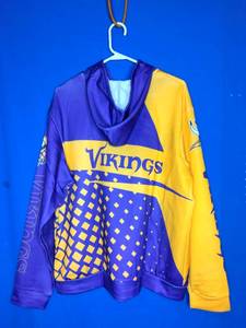 lot 25 image: New MN Vikings NFL Hoodie Adult Size XL