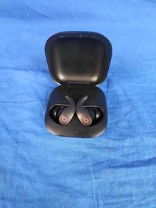lot 87 image: Beats by Dr. Dre Beats Fit Pro True Wireless Noise-Cancelling Earbuds - Black