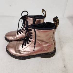 Girls Gold Metallic Dr. Martens 1460 J Size 3 Great Condition Bouncing Sole