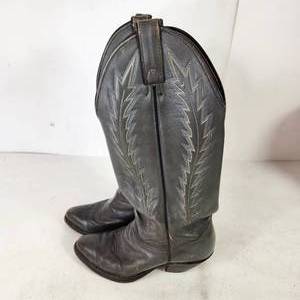 Womans Gray Cowboy Boots Leather Uppers Size 5 Good Condition