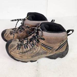 Keen Waterproof Utility Boots Brown Leather Size 9.5 Good Condition