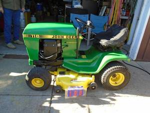 John Deere 116 Hydro mower. Good overall condition. Tested & runs. As shown.