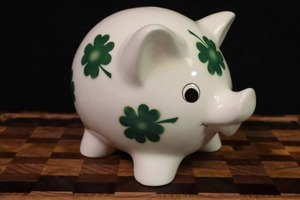 lot 191 image: Goebel Large Locking Pig Piggy Bank wKey Vintage Ceramic Shamrock Irish St. Patricks Decor Great Gift