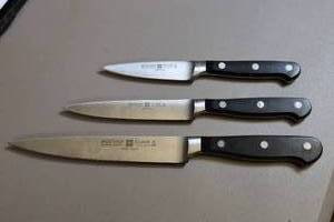 lot 232 image: 3-Piece Set Wusthof Classic Knives Salinger Germany