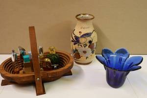 lot 265 image: Vintage Collectible Cozumel Mexico Signed Vase, Hand-Made Wood Trivet Basket, Blue Bud Vase, Perfume Collection