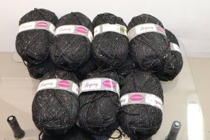 lot 331 image: Bulk Quality Yarn Regency Windsor