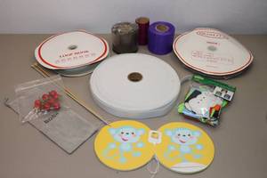 lot 357 image: Hook and Loop Stitch On Used 25mm x 25m, 1-Inch Square White Roll Etc