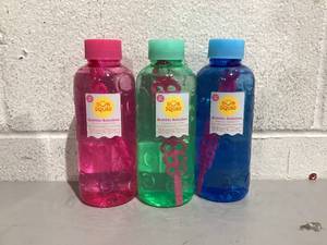 lot 409 image: LOT OF 48 Bubble Solution 16oz - Sun Squad