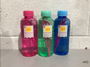 lot 410 image: LOT OF 48 Bubble Solution 16oz - Sun Squad