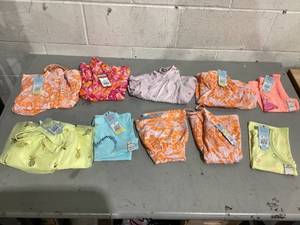 lot 420 image: LOT OF 10 Girls Clothing, Size 3T