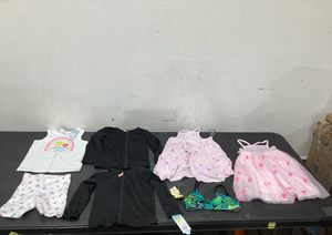 lot 533 image: LOT OF 7 Baby Girls Clothing, Size 4T