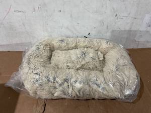lot 298 image: Friends Forever Donut Cat Bed, Faux Fur Dog Beds for Medium