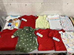 lot 471 image: LOT OF 10 Boys Clothing, Size 2T