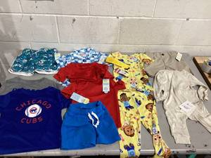 lot 472 image: LOT OF 10 Boys Clothing, Size 2T