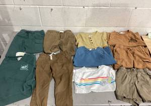lot 473 image: LOT OF 10 Boys Clothing, Size 4T