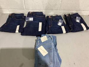 lot 477 image: LOT OF 5 Girls Jeans, Size 0 L