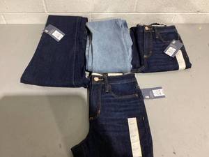 lot 479 image: LOT OF 5 Girls Jeans, Size 0 L