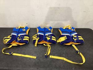 lot 578 image: LOT OF 3 Body Glove Child Boy Evoprene PFD, Life Jacket, (Male, Blue)