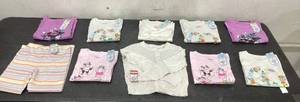 lot 565 image: LOT OF 10 Girls Clothing, Size M (8)