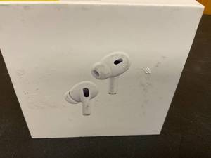 lot 25 image: Apple AirPods Pro (2nd Generation)