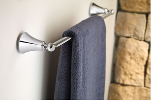 lot 339 image: Wynford Chrome 24 Towel Bar