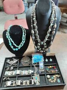 lot 11 image: Lot Of Stone & Southwest Jewelry