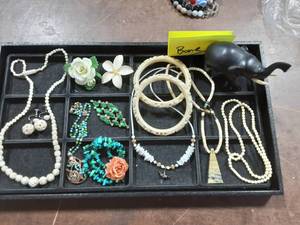 lot 15 image: Lot Of Vintage Jewelry, Elephant Figure (Bone)
