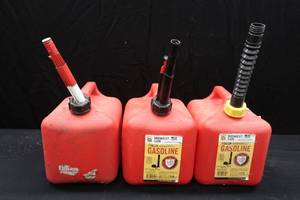 3 GAS CANS