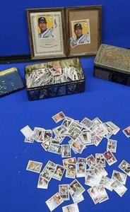 COLLECTIBLE CARDS