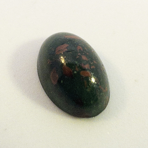 BLOODSTONE  - 0.53ct. Oval cabochon cut