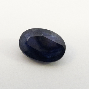 SAPPHIRE - 0.62ct. Oval brilliant cut