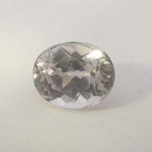 KUNZITE - 3.16ct. Oval brilliant cut