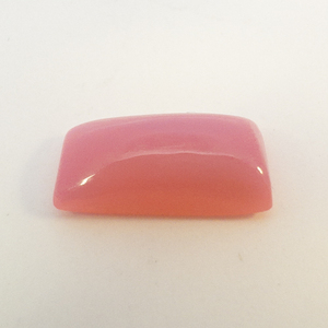 ETHIOPIAN PINK OPAL (DYED) - 2.42ct. Rectangular Cabachon cut