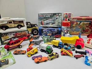 lot 48 image: Vintage Toy Lot Including Die Cast Vehicles