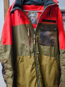 lot 21 image: Rehall Outerwear XX Large Winter Jacket