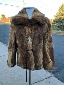 lot 205 image: Mens Genuine Rabbit Fur Coat - Approx Size XL