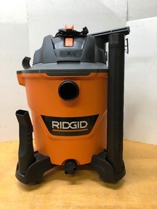 lot 212 image: Like-New RIDGID WetDry Vacuum