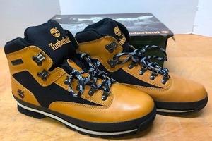 lot 232 image: Brand New Mens TIMBERLAND Boots - Size 11M