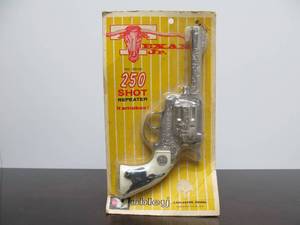 lot 60 image: NOS Vintage HUBLEY Cap Gun