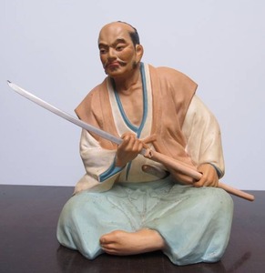 lot 75 image: Highly Detailed Vintage 1950s era Japanese Hand Painted Figure - A. Soto