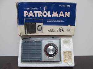 lot 80 image: Excellent Vintage PATROLMAN Radio wOriginal Box