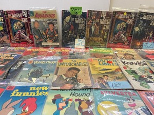 lot 70 image: Unsearched Estate Lot of Vintage Comic Books #10