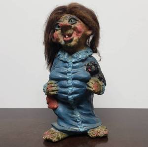 lot 100 image: Vintage Norwegian Troll Lady Holding Dog Figurine 8.5