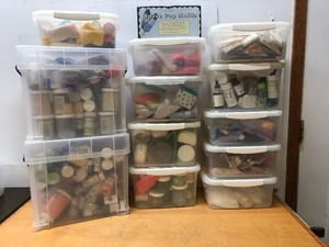 lot 286 image: HUGE Estate Lot of Brand New Quality Baking & CakePastry Decorating Items