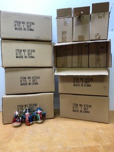 lot 300 image: Large Lot of Brand New SNOWMAN Glass Christmas Ornament Sets