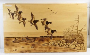 lot 10 image: Large Wood Slab Wall Hanging - Ducks and Lake Scene