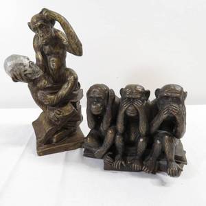 lot 77 image: 2 Small Monkey Sculptures - Hear no, See no, Speak no Evil
