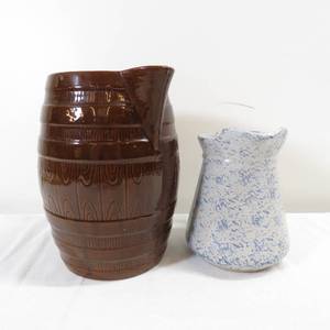 lot 98 image: Lot of 2 Vintage Pitchers Barrel Look and Western Stoneware