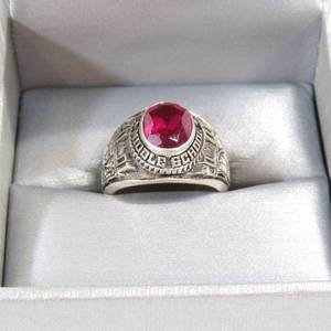 lot 130 image: 2001 Class Ring Sterling Silver Red Gemstone
